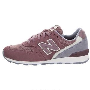 New Balance 696 sneakers mauve grey 6.5
